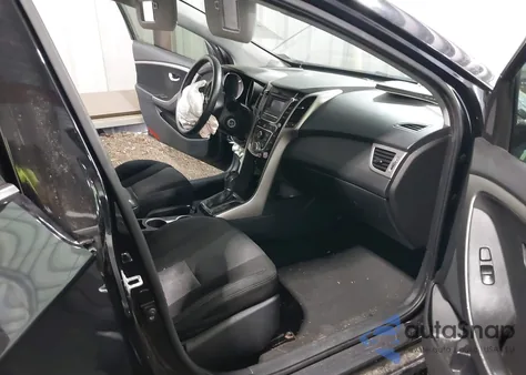 2013 Hyundai Elantra z USA, uszkodzony, nr VIN KMHE35LE4DU059463